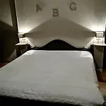 בית נופש De L'ancienne Ecole De Sommiere *